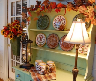 Fall and Halloween decorations for your home